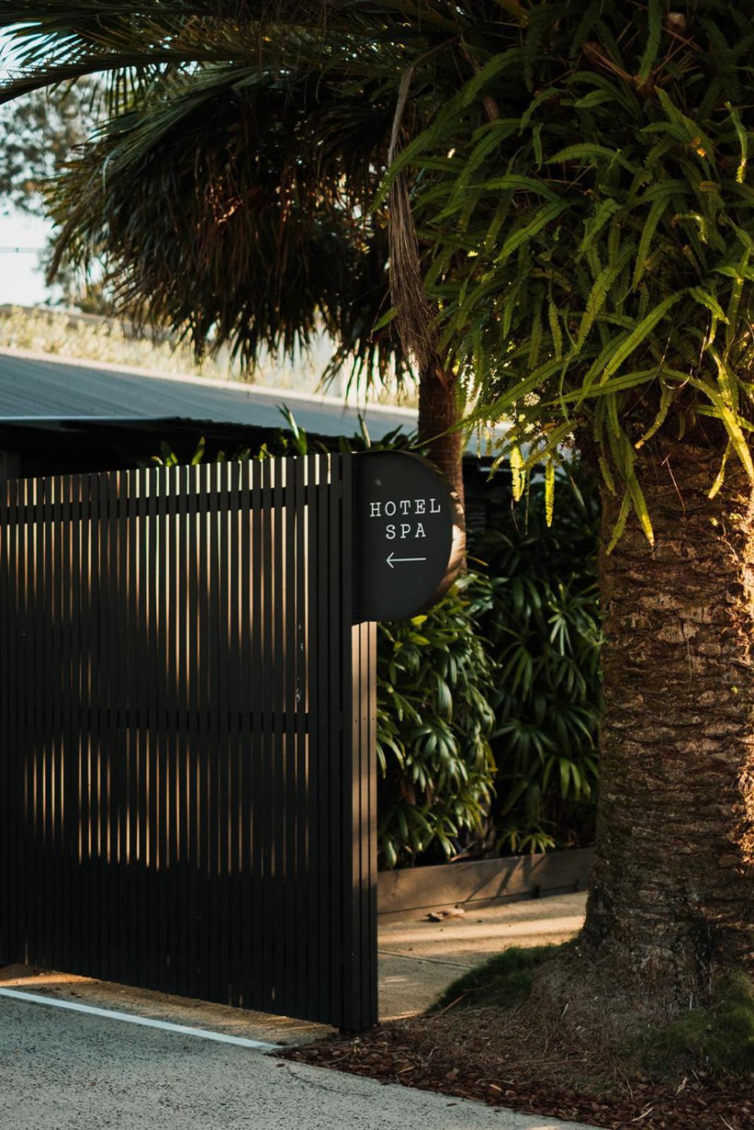The Bower Byron Bay Hotel ภายนอก รูปภาพ